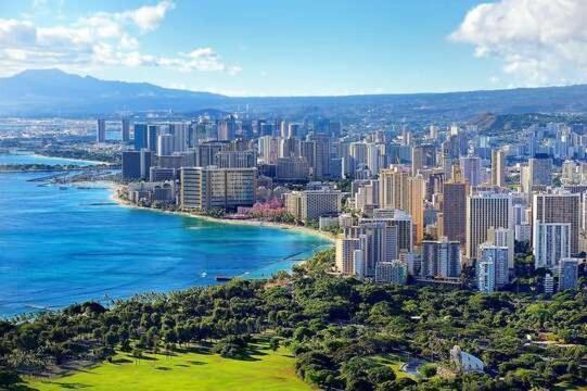 Beautifully Renovated 32Nd Floor Deluxe Ocean View Waikiki Condo Condo Honolulu Esterno foto